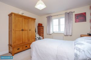 Bedroom- click for photo gallery